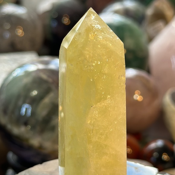 🔥SALE🔥 Smokey Quartz Crystal Point With Sparkles And Rainbows! - Picture 10 of 11